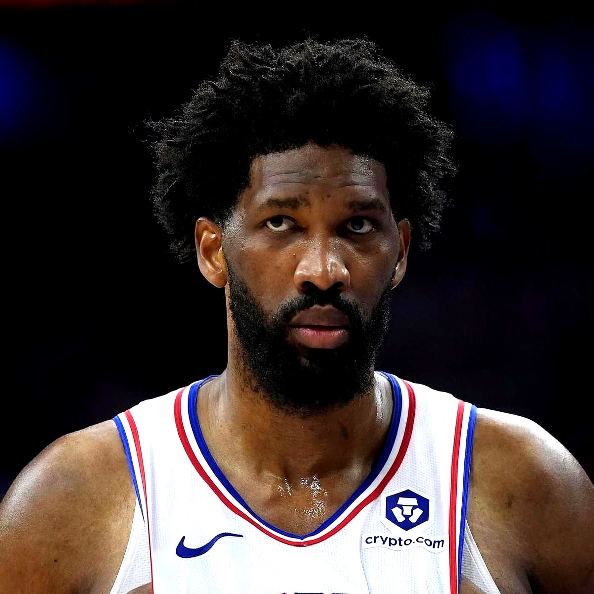 爱游戏网页版入口-76人击败开拓者，恩比德再度砍下40+20