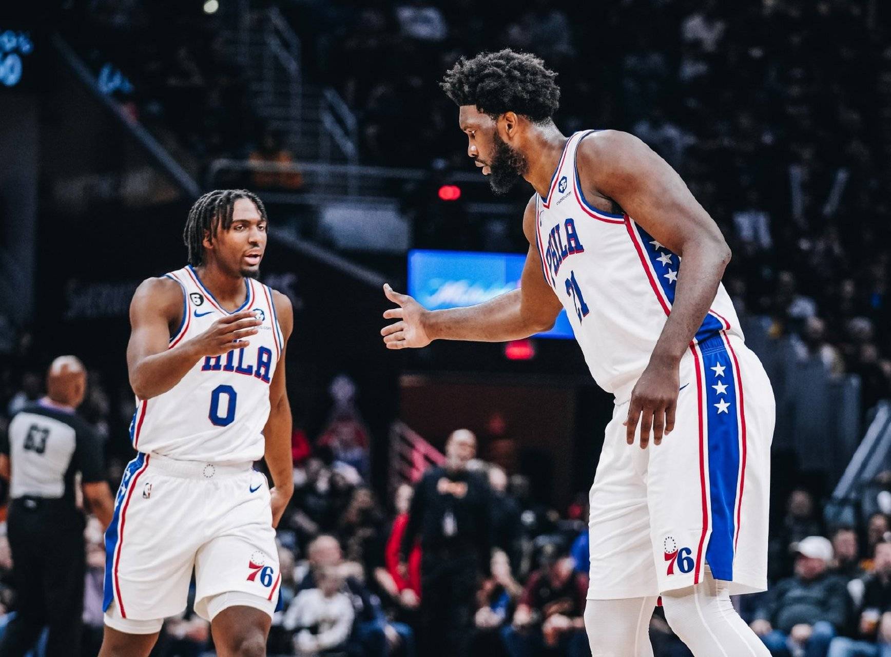 76人击败开拓者，恩比德再度砍下40+20