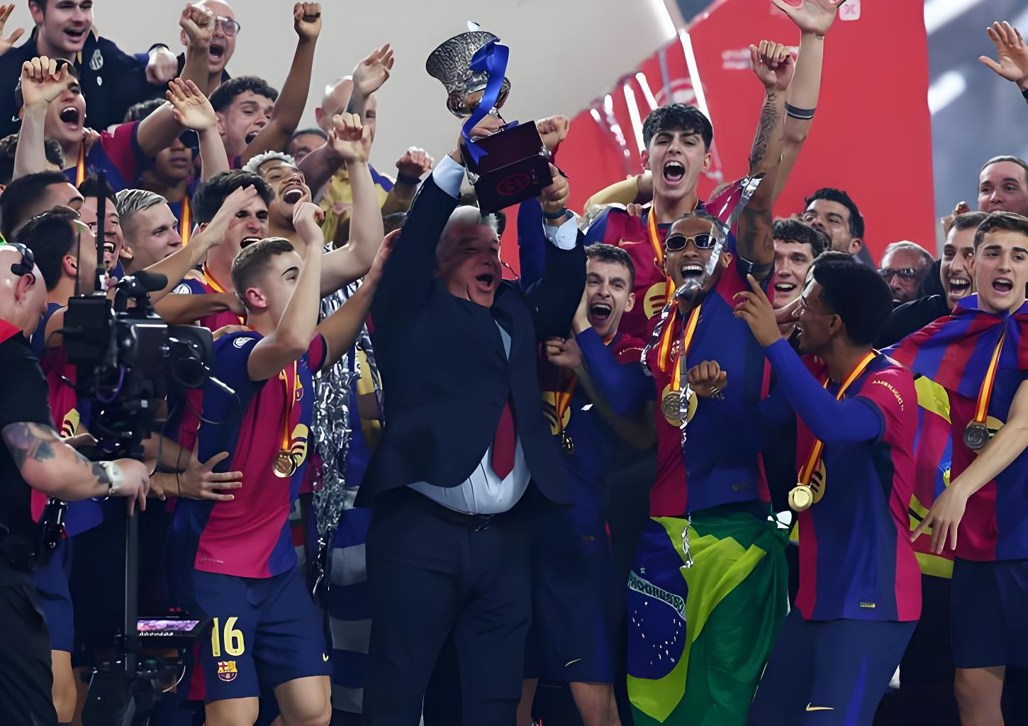 爱游戏官网网页版入口-巴萨与皇家社会的对决谁将笑到最后？的简单介绍