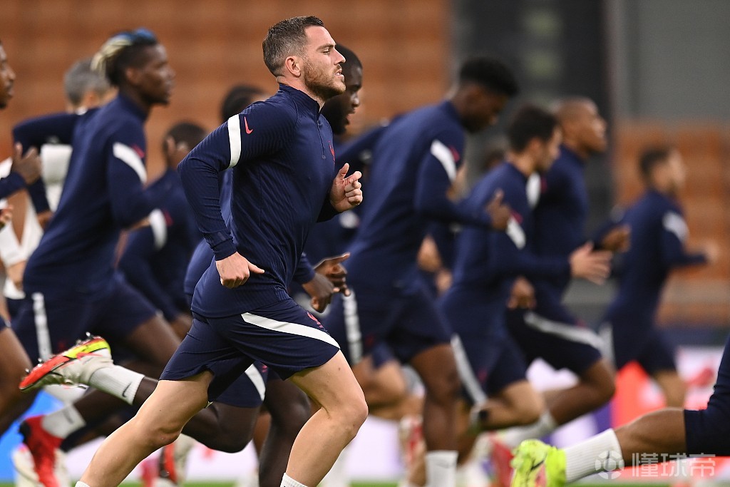 爱游戏官网-克莱蒙足球俱乐部战胜强敌，展现出色水平的简单介绍