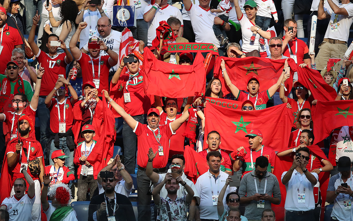 爱游戏入口-多国选手参加搏斗赛事，体育精神闪耀